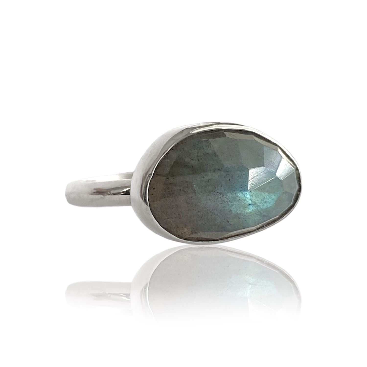 Size 7 Labradorite Ring