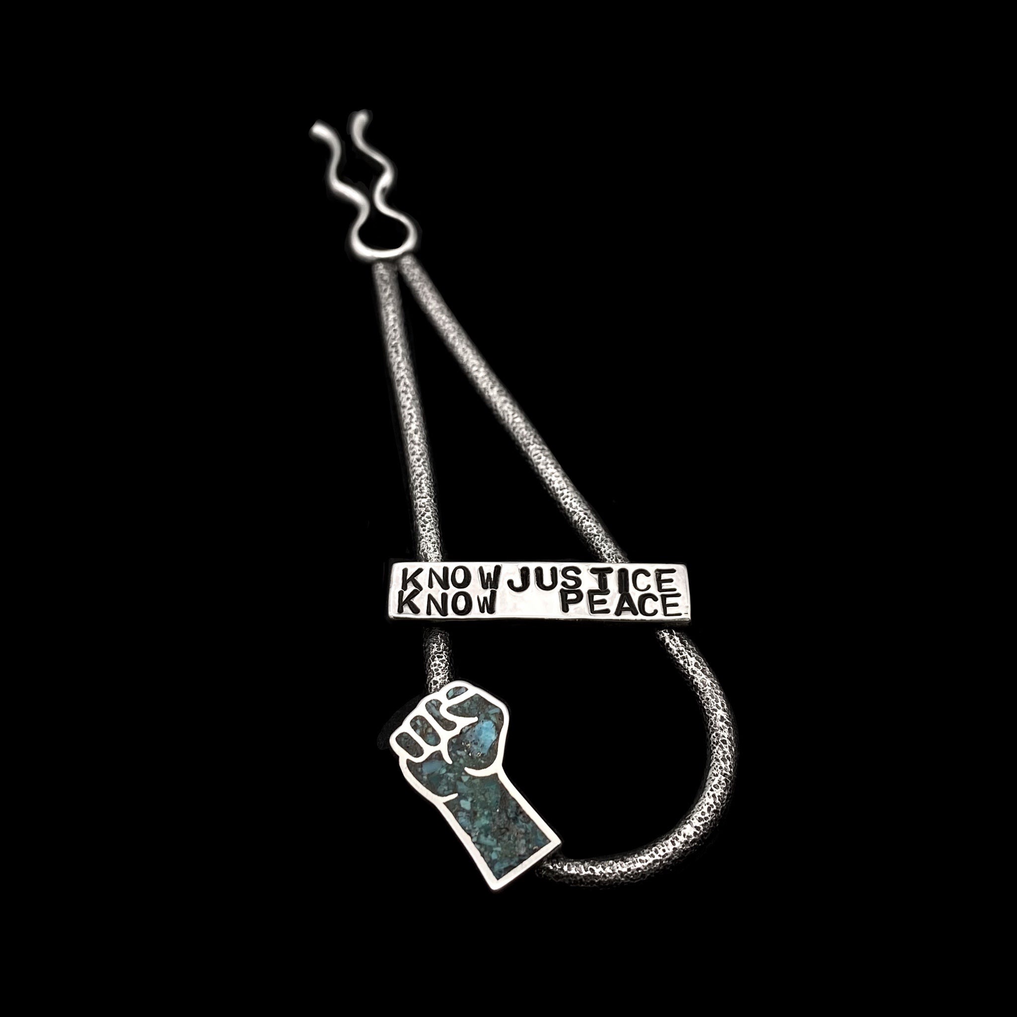 Solidarity Fist Ouid Holder