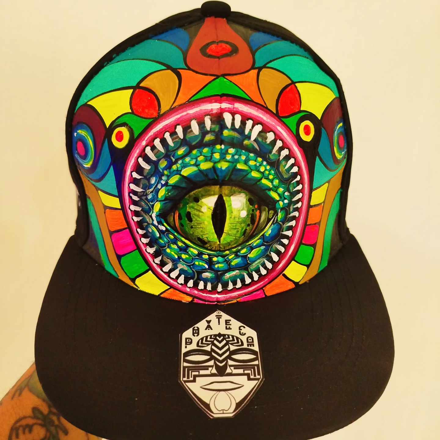 Gorra Reptilian 4
