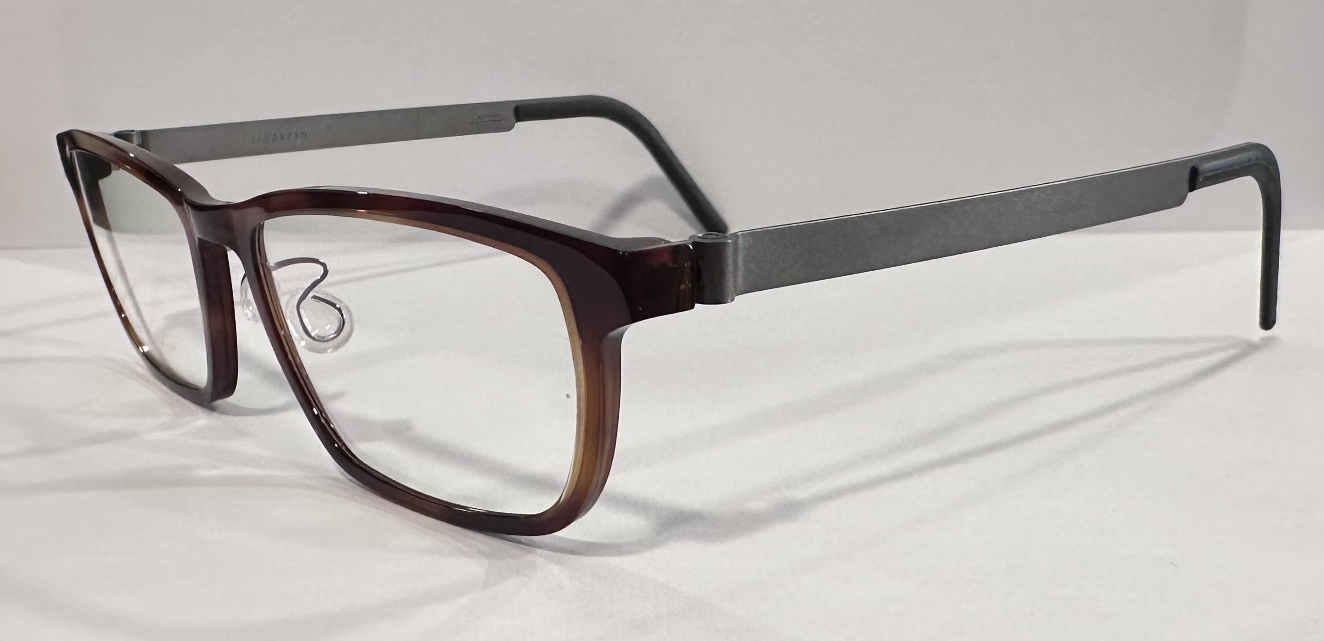 LINDBERG - 1049 ( ACETANIUM )