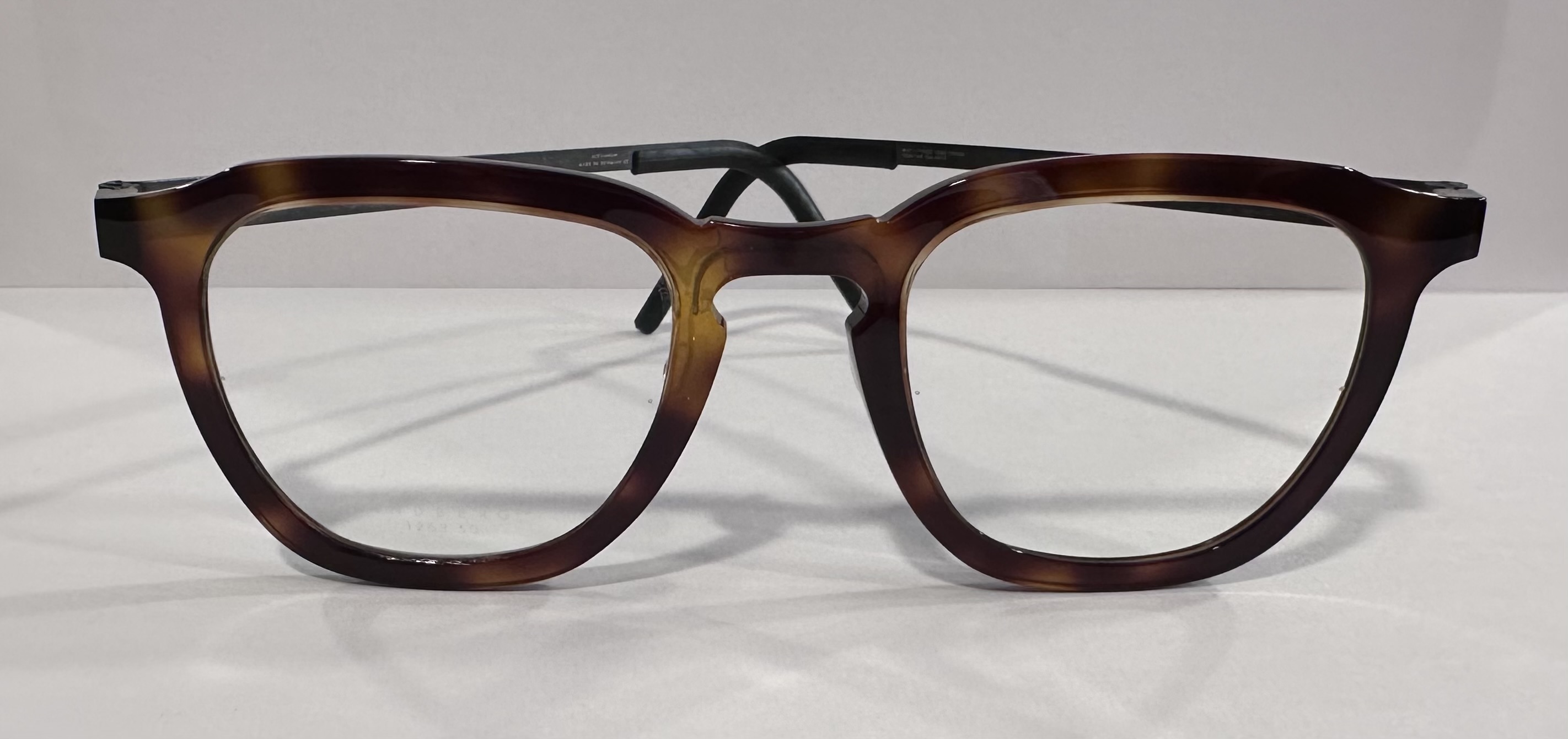 LINDBERG - 1263 ( ACETANIUM )