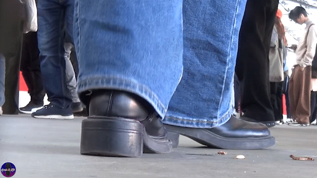 Trainstation Maggots 11