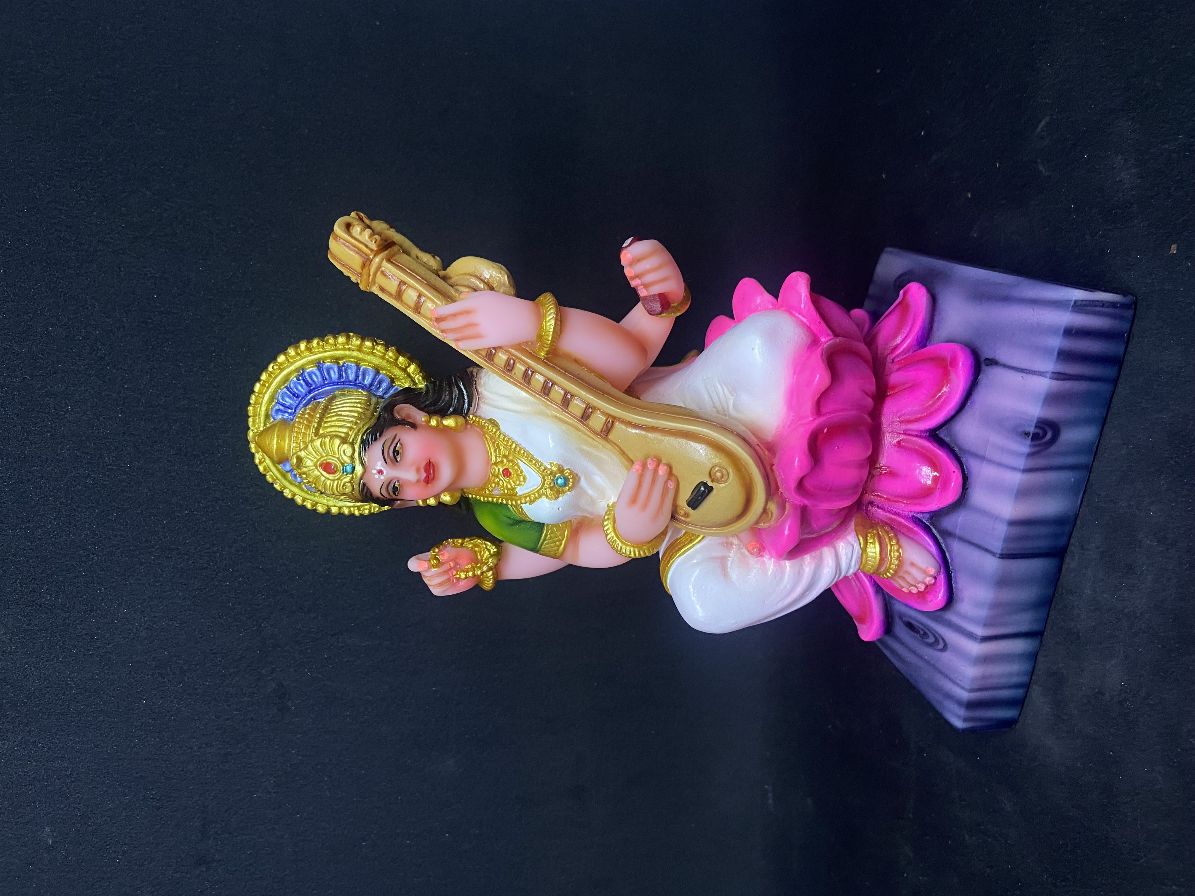 Sarasvati Kamal (G27)