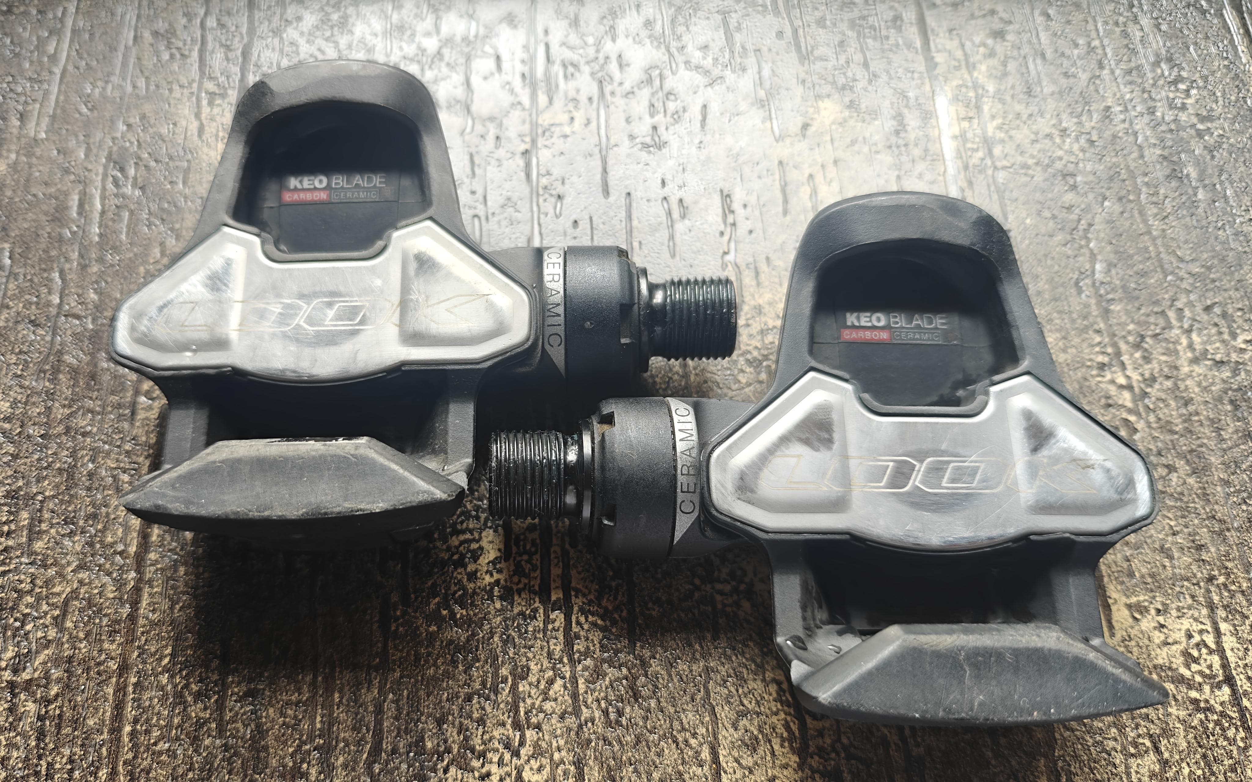 Look Keo Blade Carbon Ceramic Titanium Pedals V3.