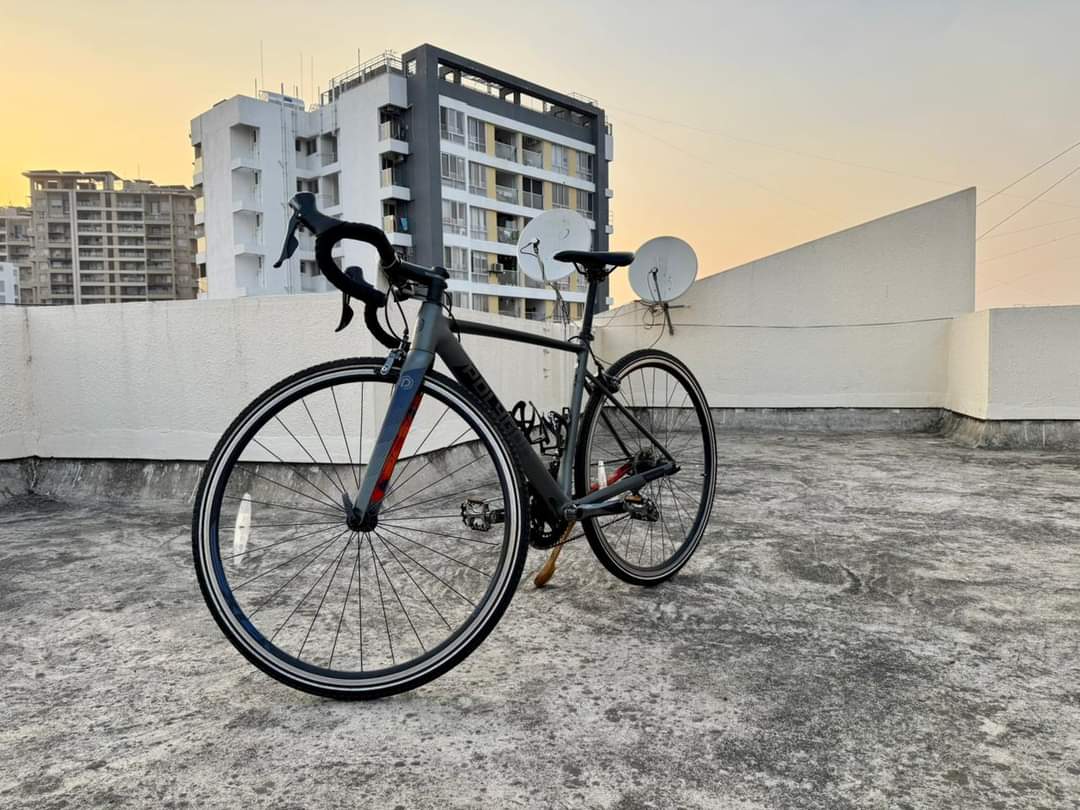 POLYGON STRATTOS S4 ROAD BIKE SIZE-52CM 