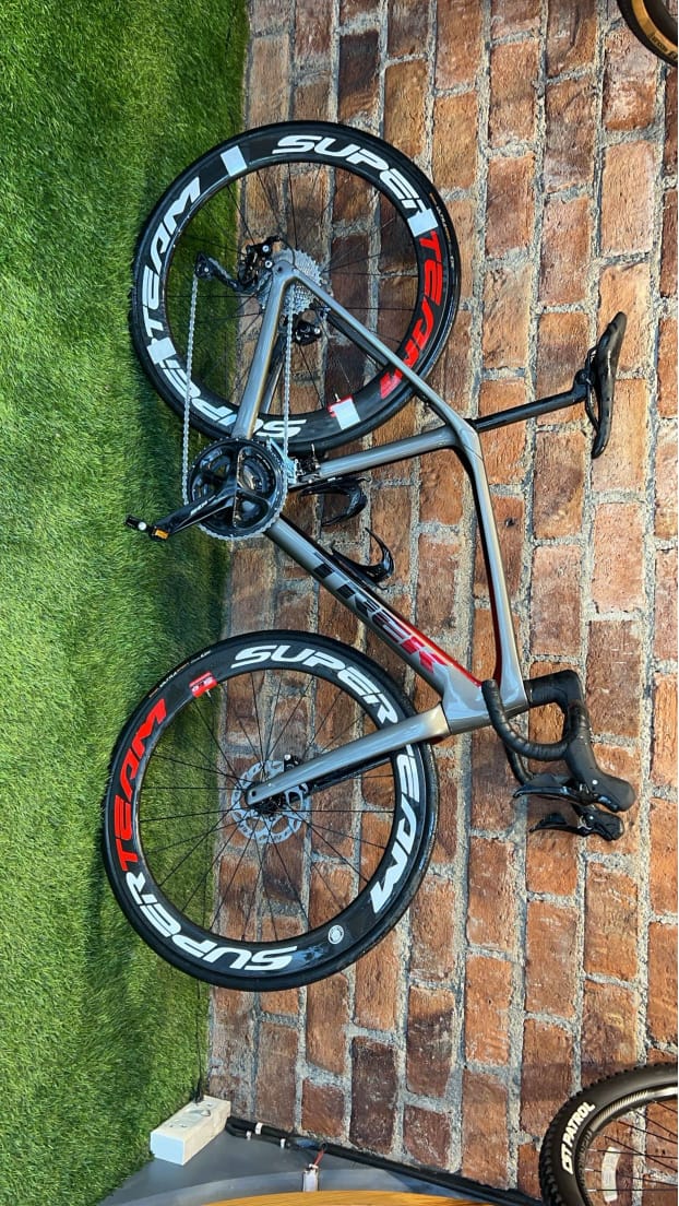 TREK Domane SL 5 Road Bike Size-56cm (Large) 2023