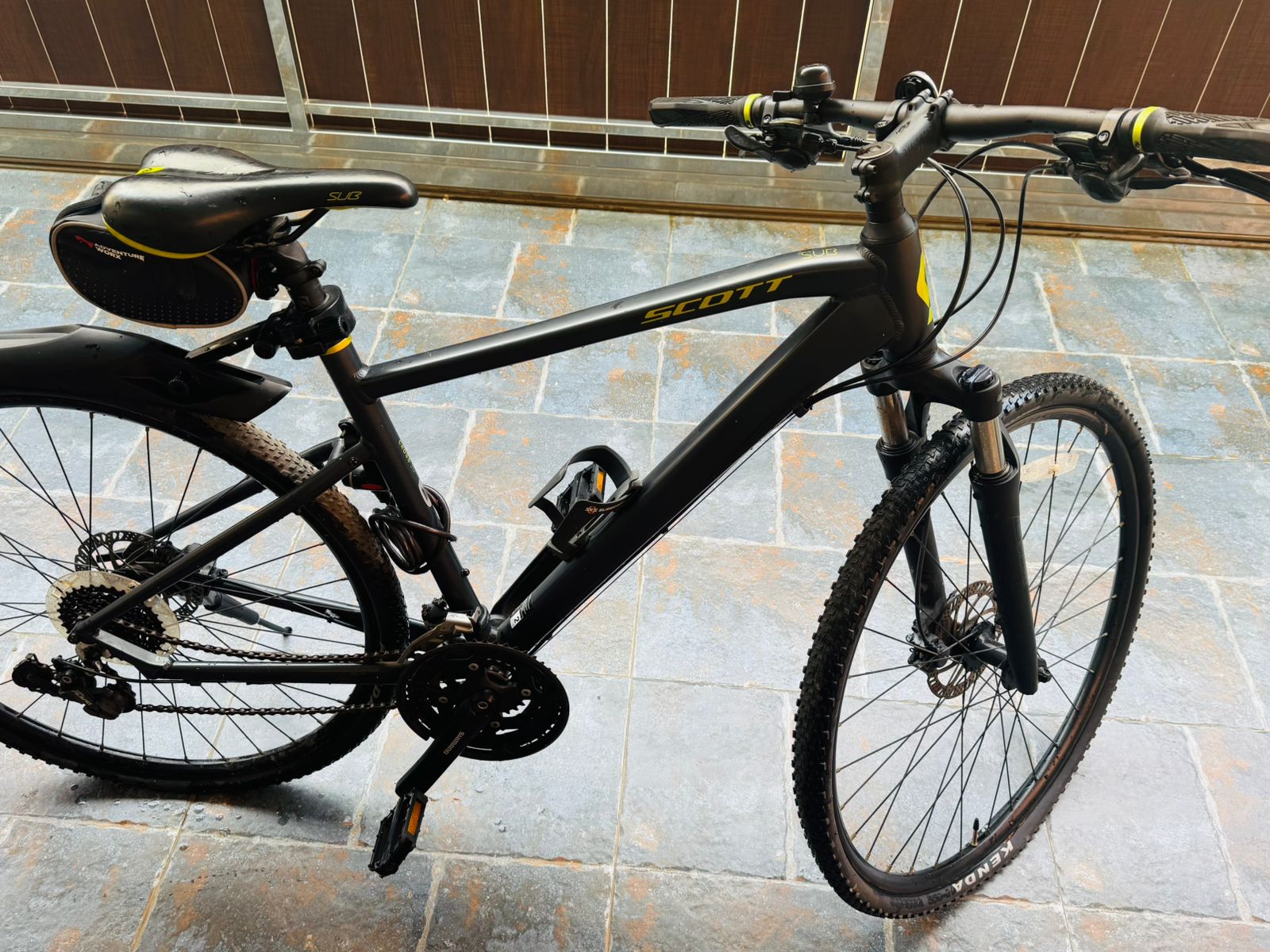 SCOTT SUB CROSS 30 MEN BIKE HYBRID BIKE SIZE-MEDIUM