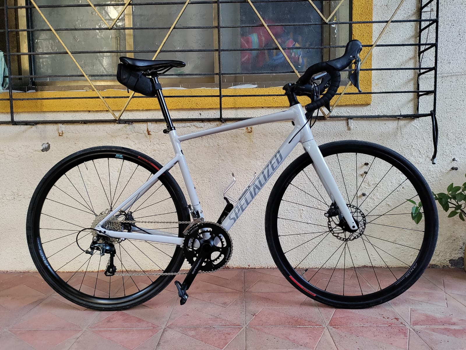 Specialized ALLEZ DISC SPORT Road Bike Size-Medium (54cm) 2024