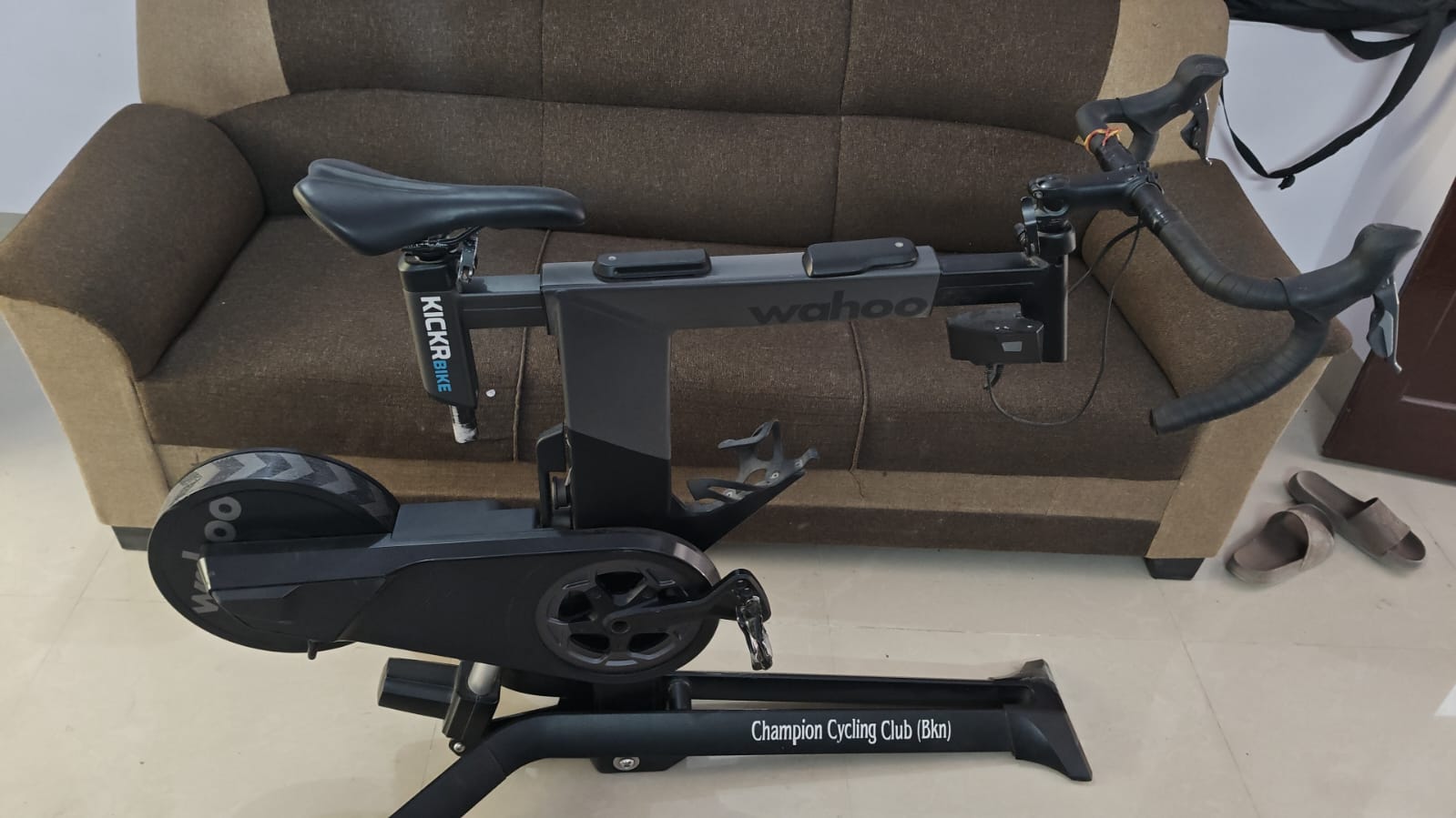 Wahoo Indoor Smart Trainer | KICKR BIKE SMART BIKE