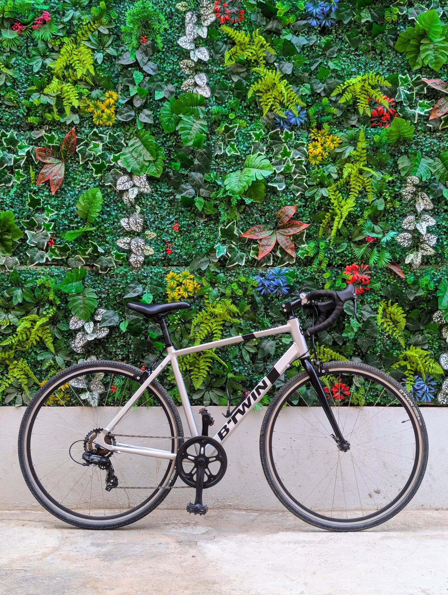 Btwin Triban RC 100 Road Bike -M