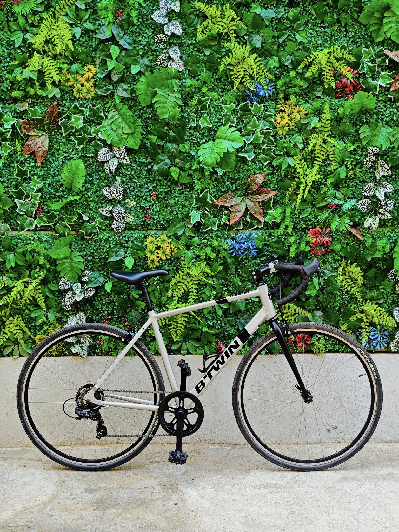 Btwin Triban RC 100 Road Bike -M