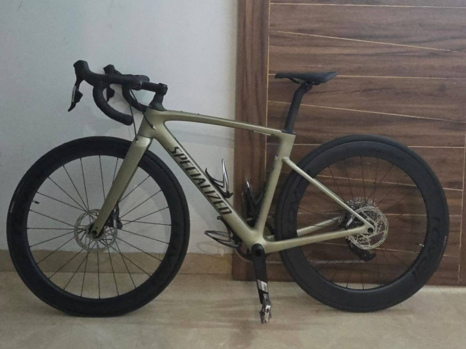 Specialized SL8 Roubaix Apex Road Bike -52 cms