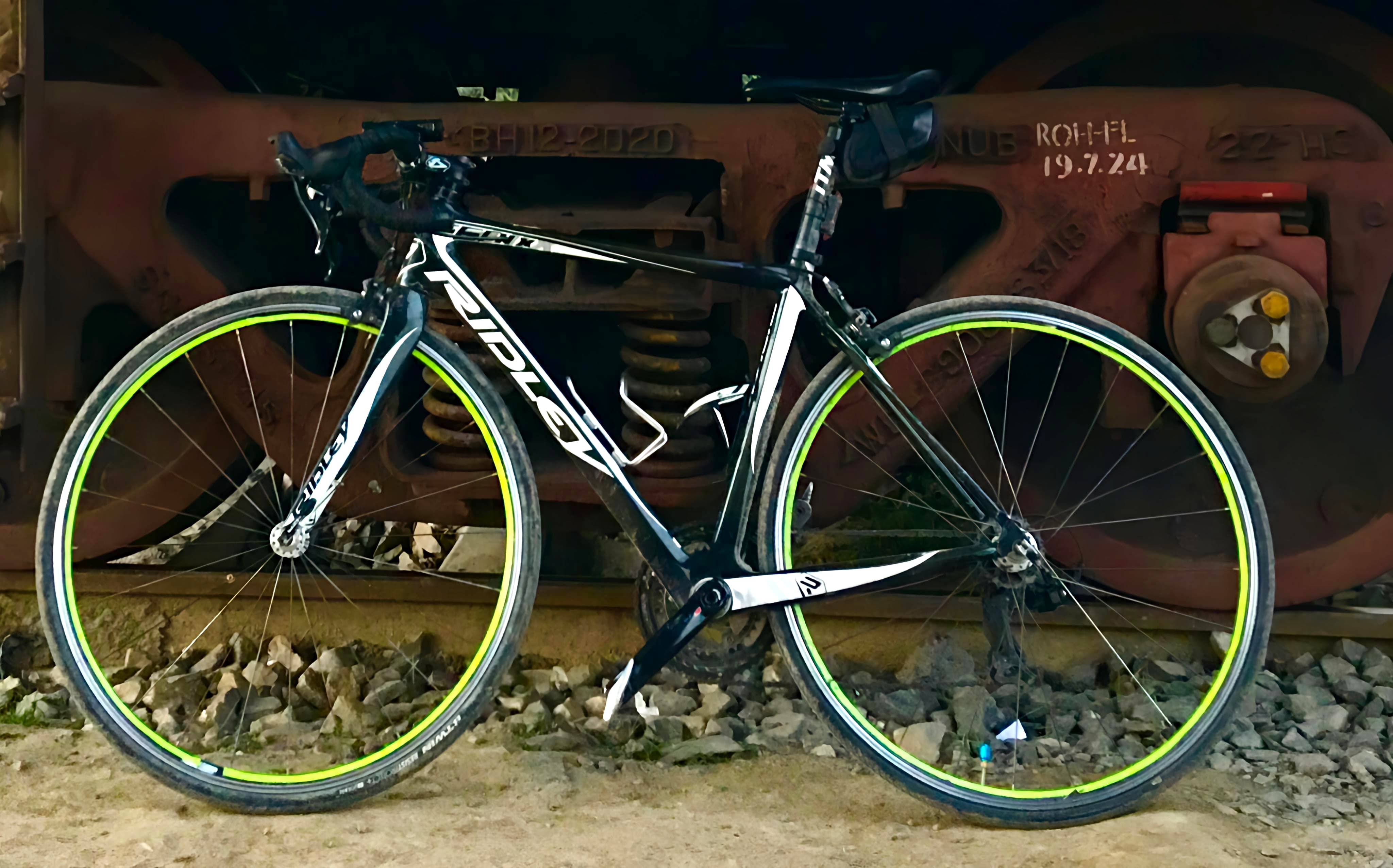 RIDLEY FENIX Road Bike- Medium 