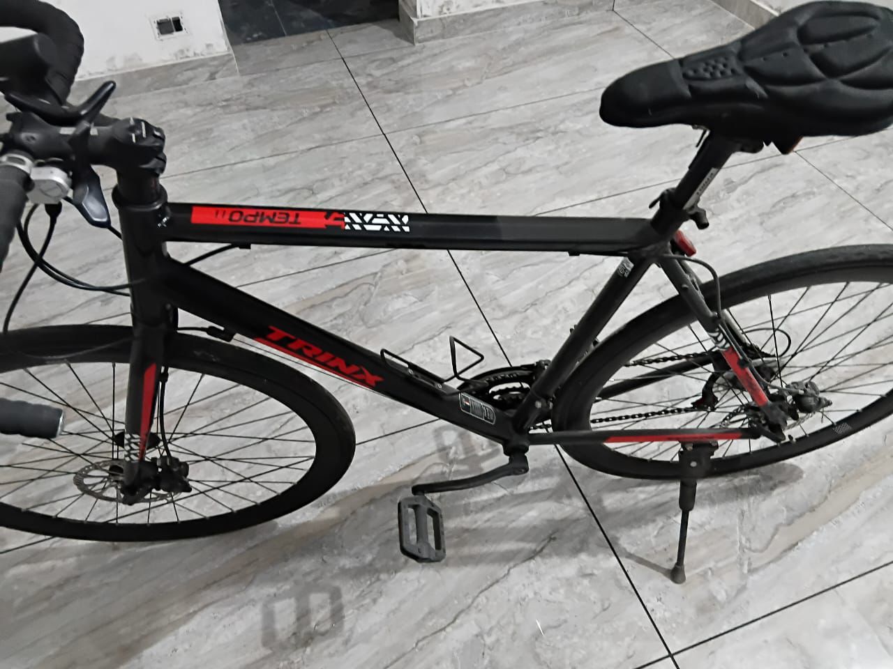 TRINX TEMPO 1.1 Road Bike 