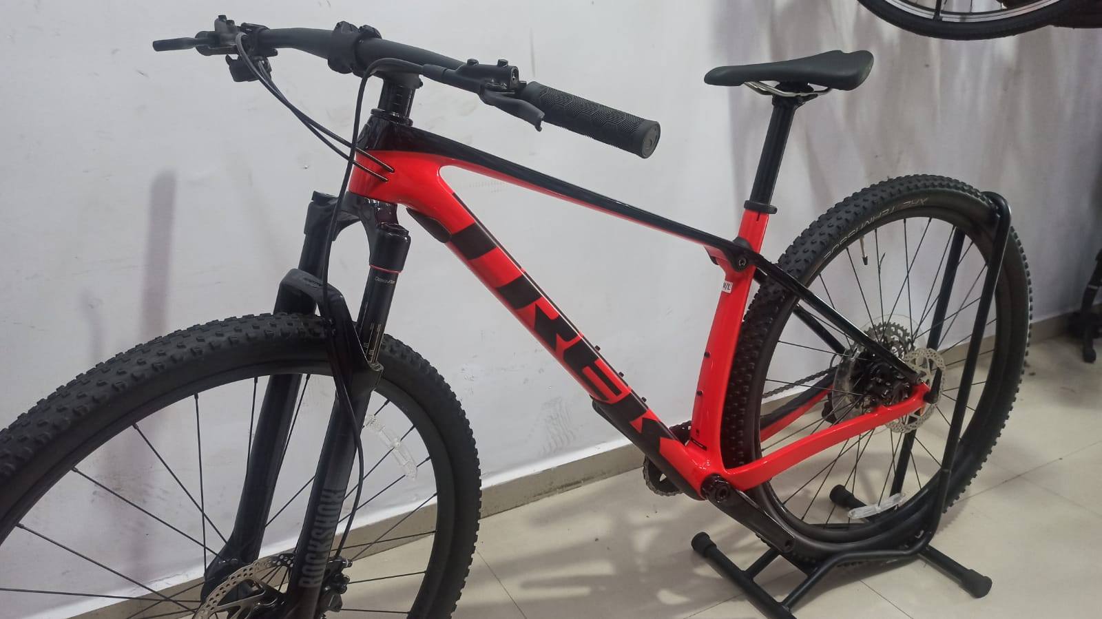 Trek Pro Caliber 9.6 Mountain Bike Size-M/L 2023