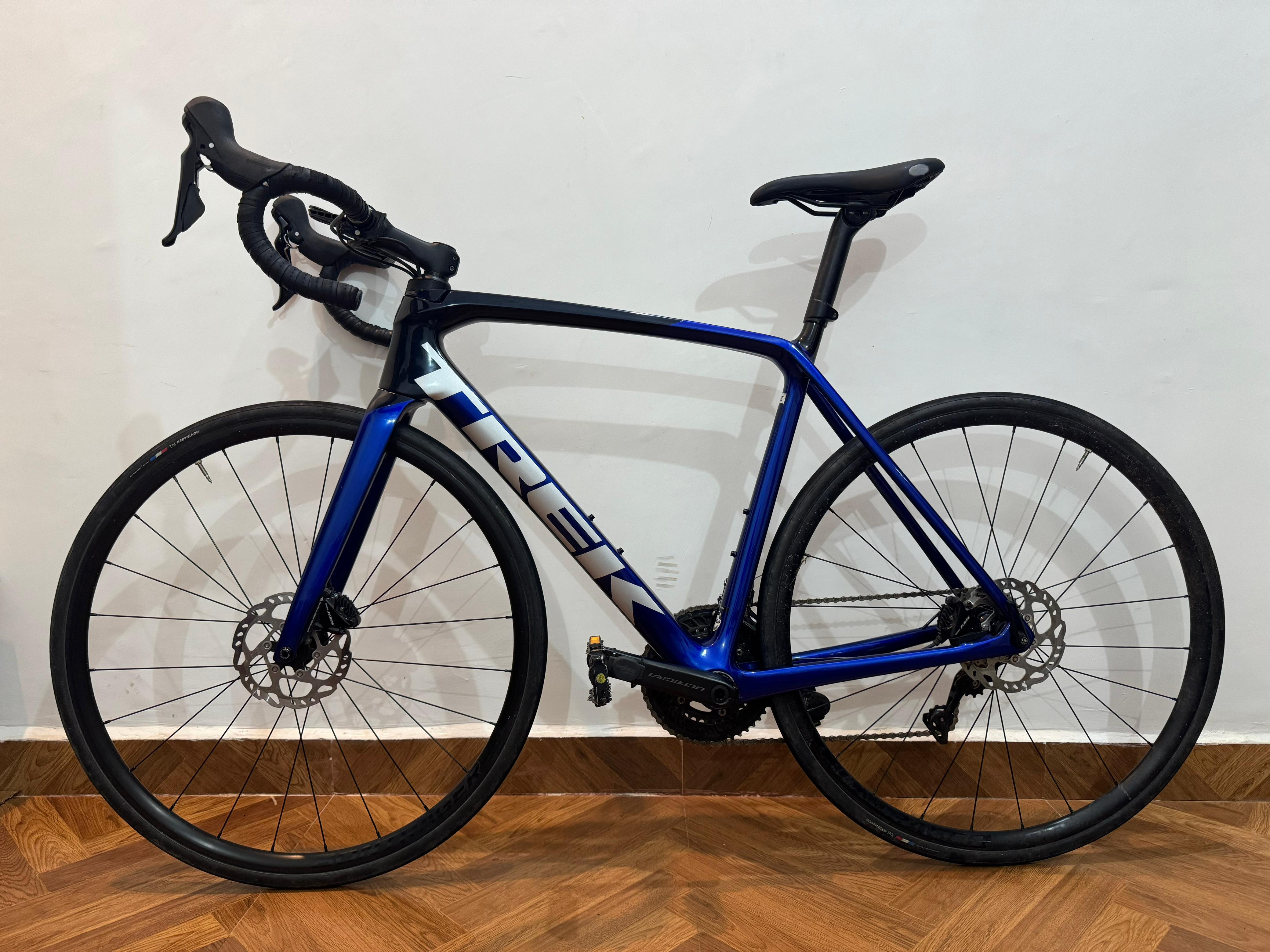 Trek Edmonds SL5 Road Bike -56 cms 