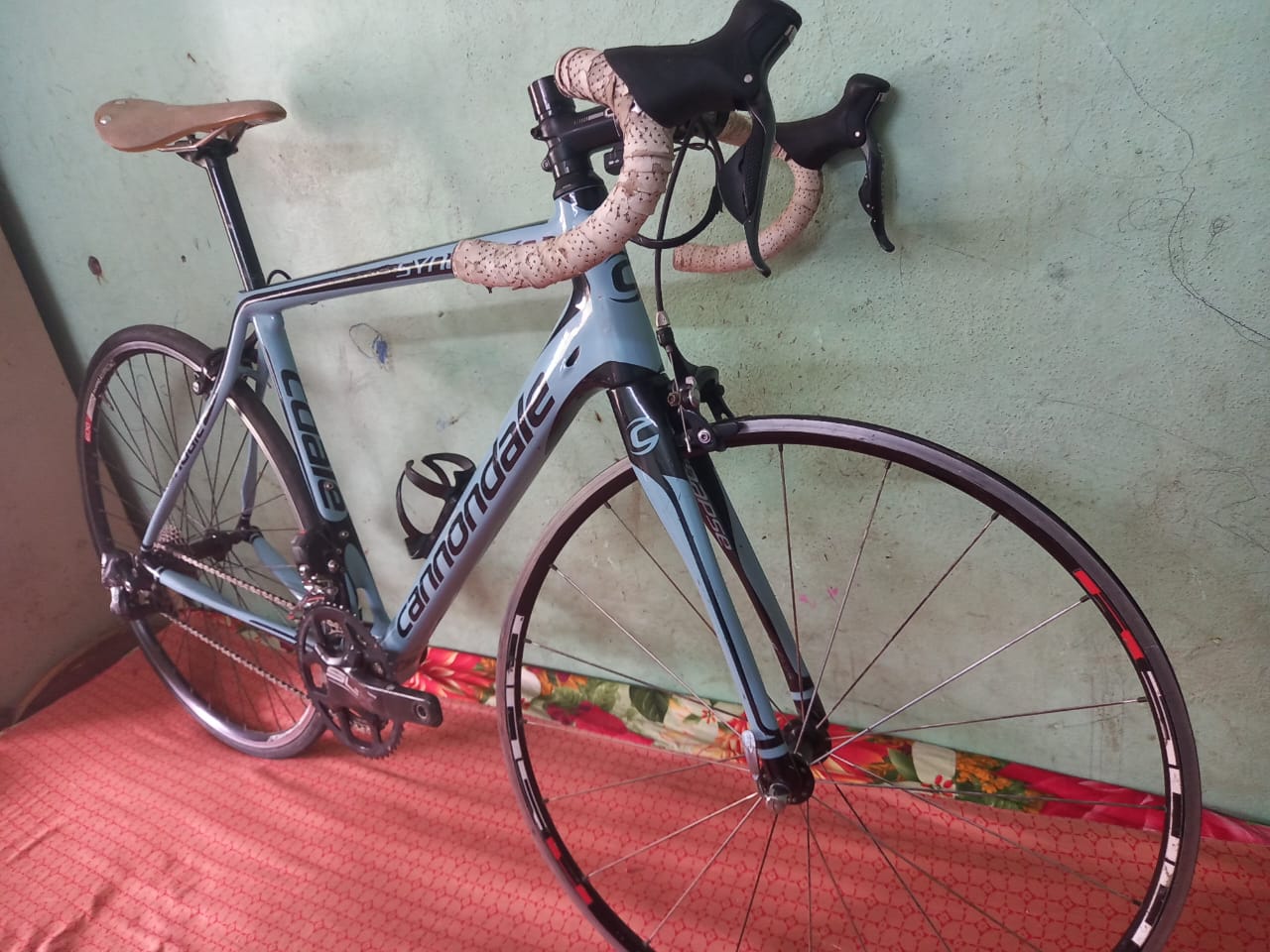 Cannondale Synapse Road Bike -54 cms
