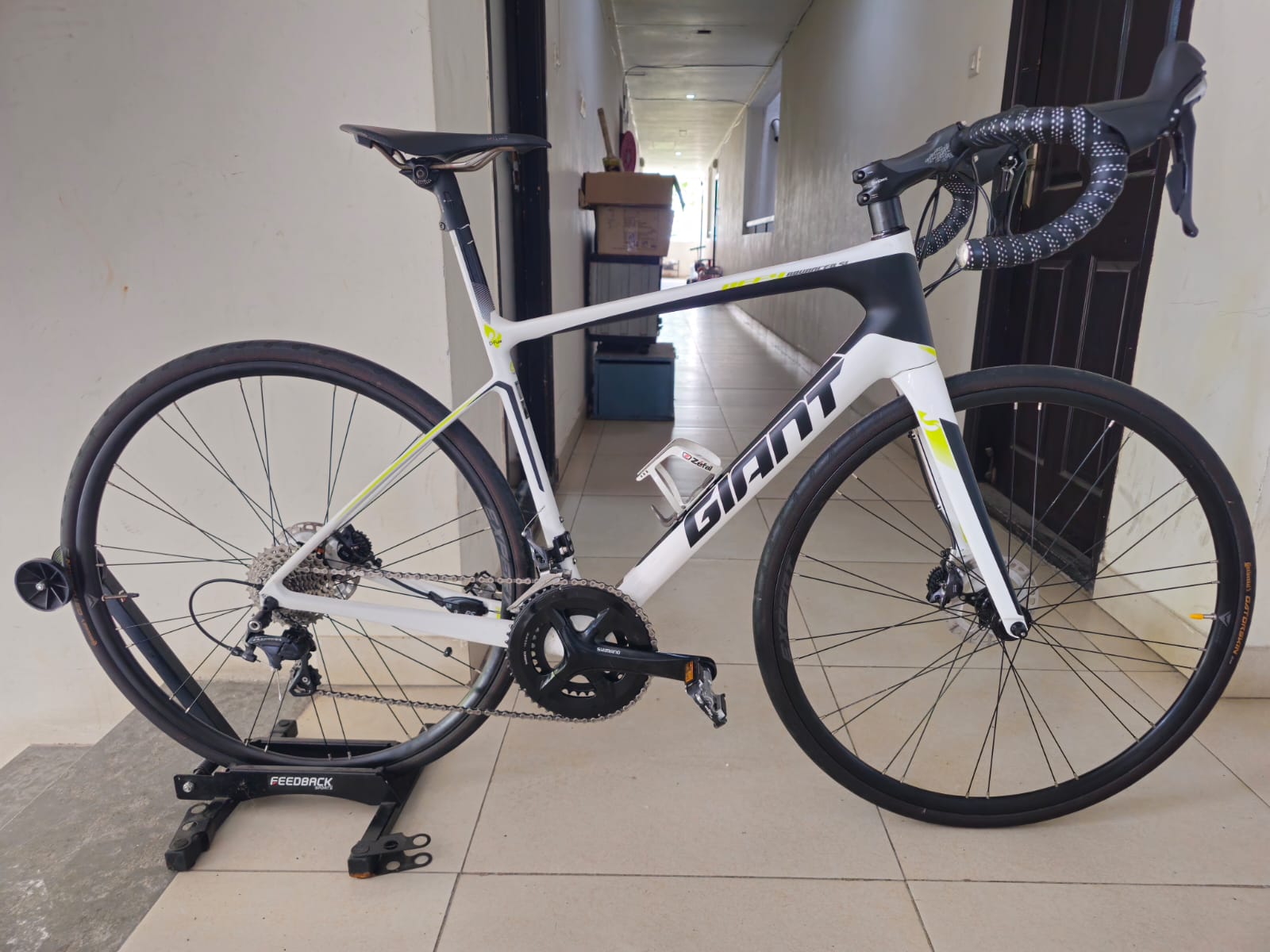 GIANT DEFY ADVANCED SL1 ROAD BIKE SIZE-MEDIUM 2021