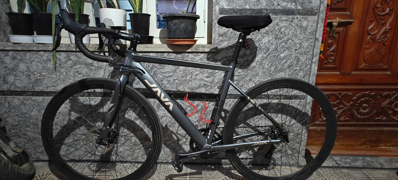 JAVA VELOCE ROAD BIKE -M-2024