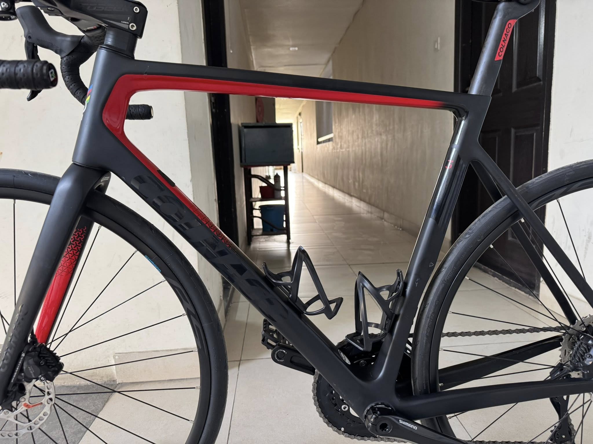 COLNAGA V3 ROAD BIKE SIZE-52CM 2023