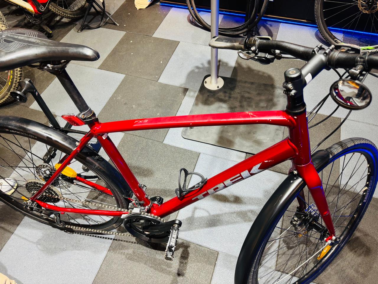 TREK FX 3 HYBRID BIKE SIZE LARGE 2023