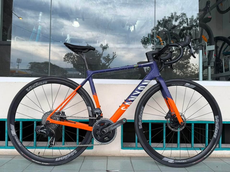 Canyon Ultimate CF SLX -Small 2022 -SRAM-E-tap