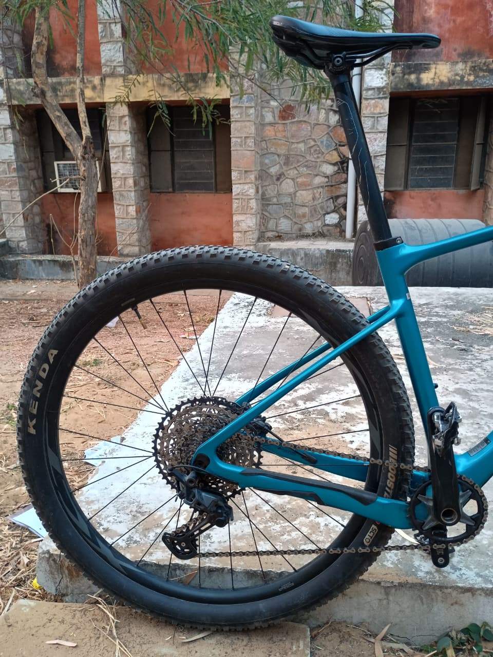GIANT XTC ADVANCED 2 MTB-LARGE 2023