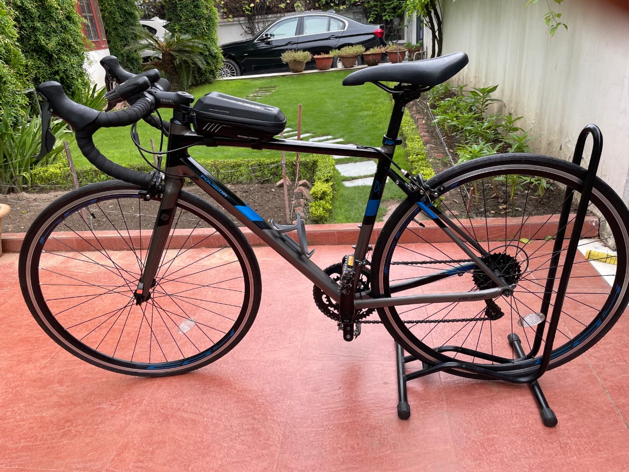 POLYGON STRATTOS S2 ROAD BIKE SIZE-MEDIUM 