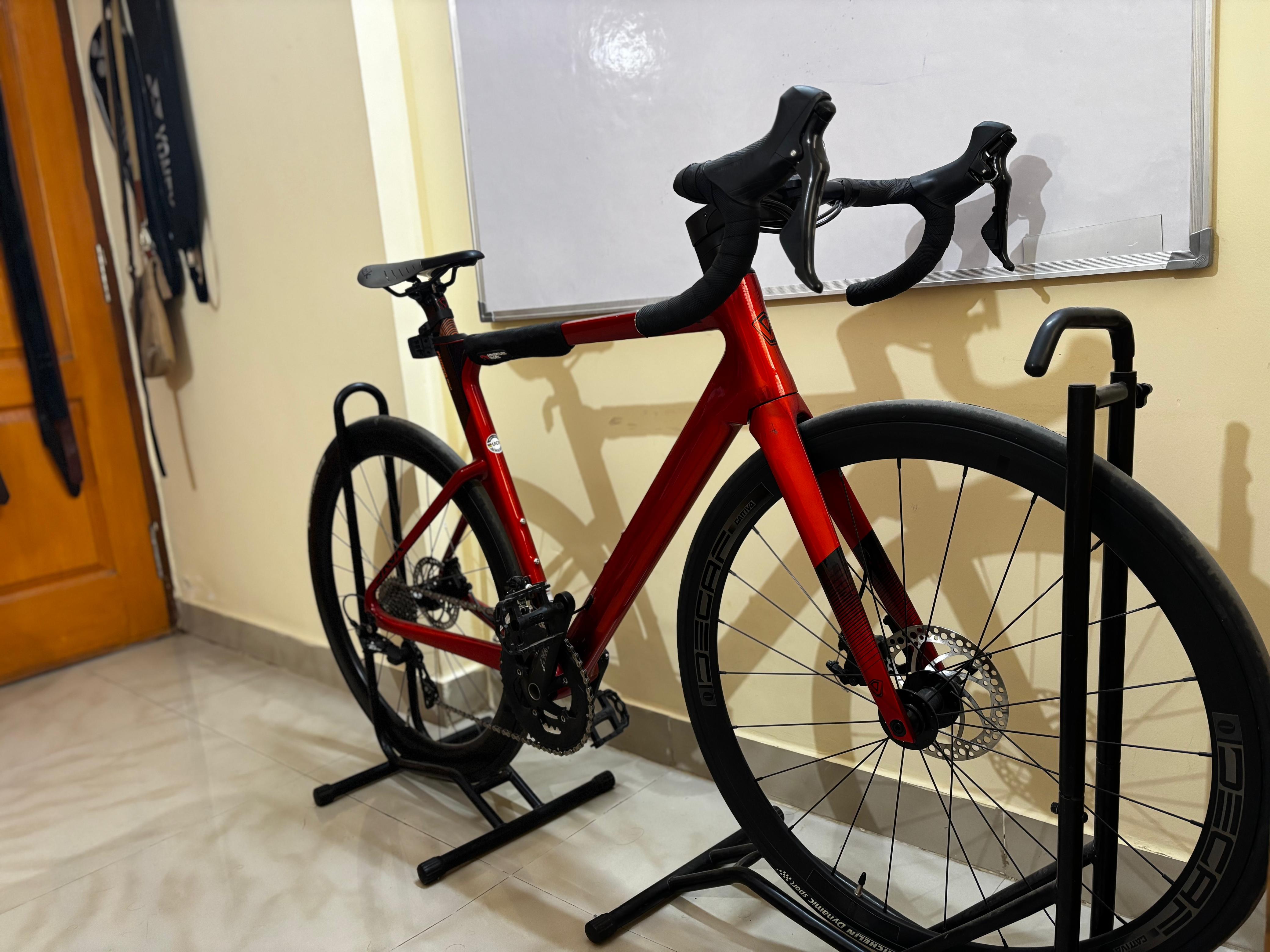 JAVA Fuoco Road Bike 105- 54 cms -2025