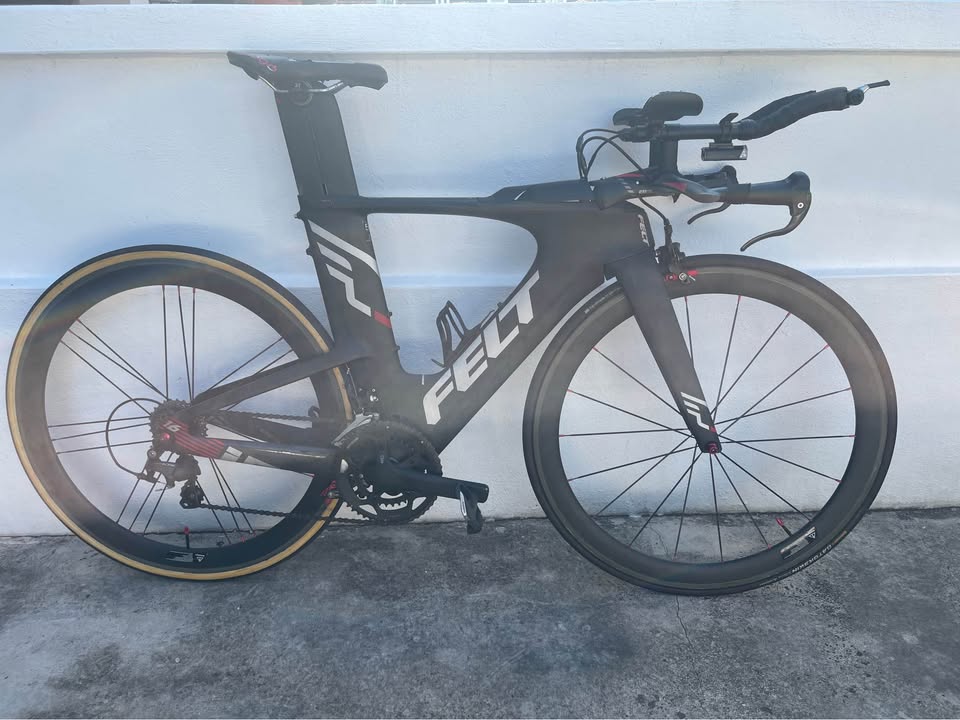 FELT IA 16 – Full Carbon TT/Triathlon Bike – Size 51  