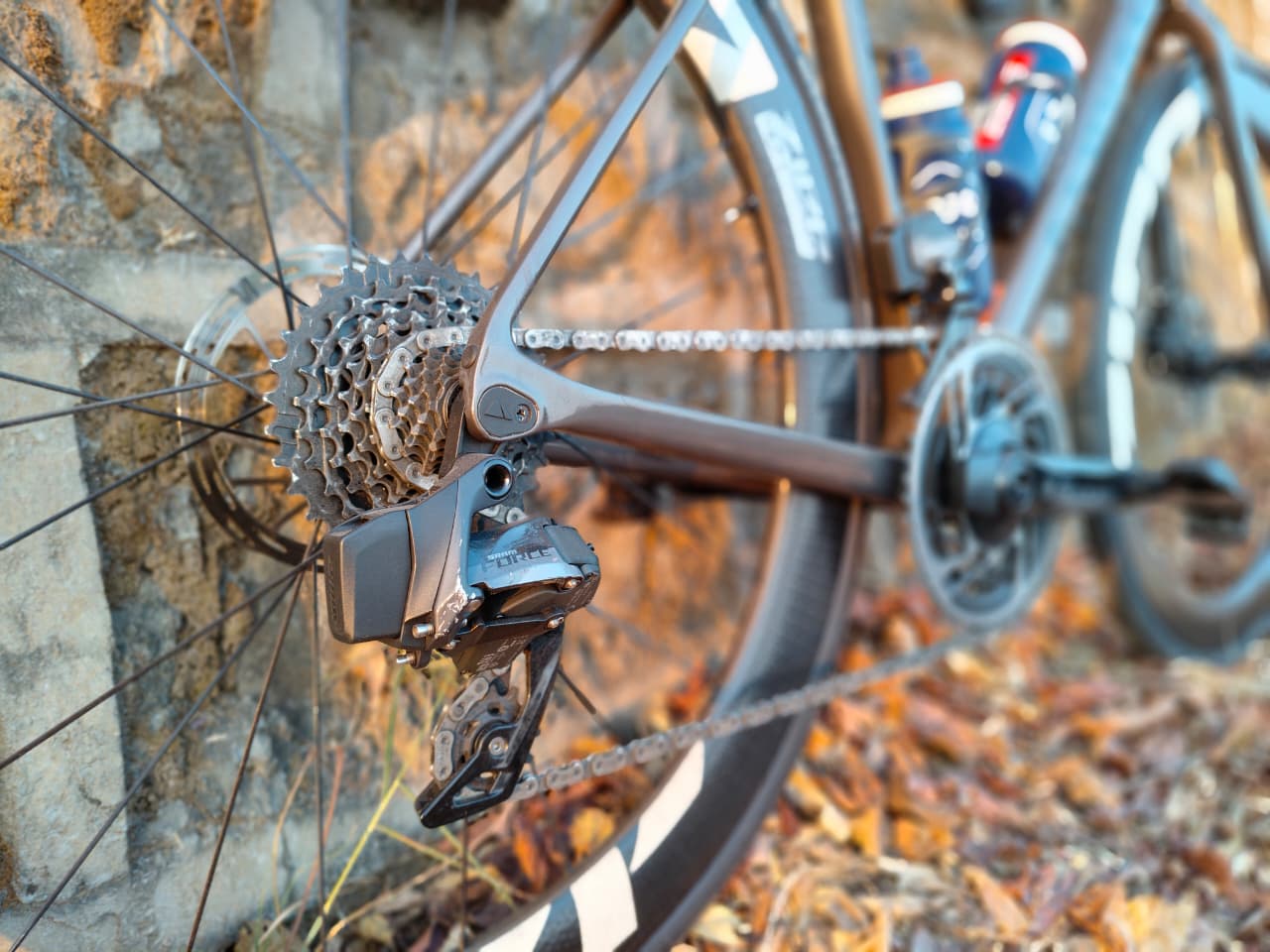 CANYON ULTIMATE CF SL 8 ROAD BIKE SIZE-SMALL 2024