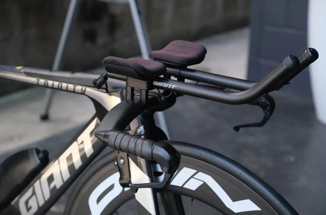 GIANT TRINITY ADVANCE PRO SIZE-EXTRA SMALL