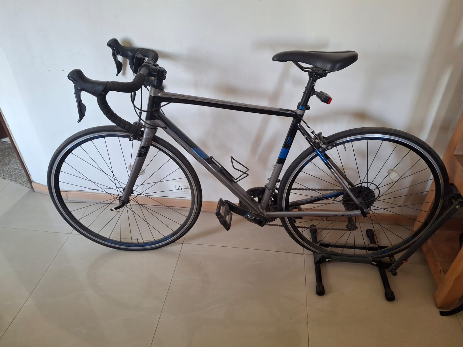 Polygon Strattos S2 -Road Bike -2020-M