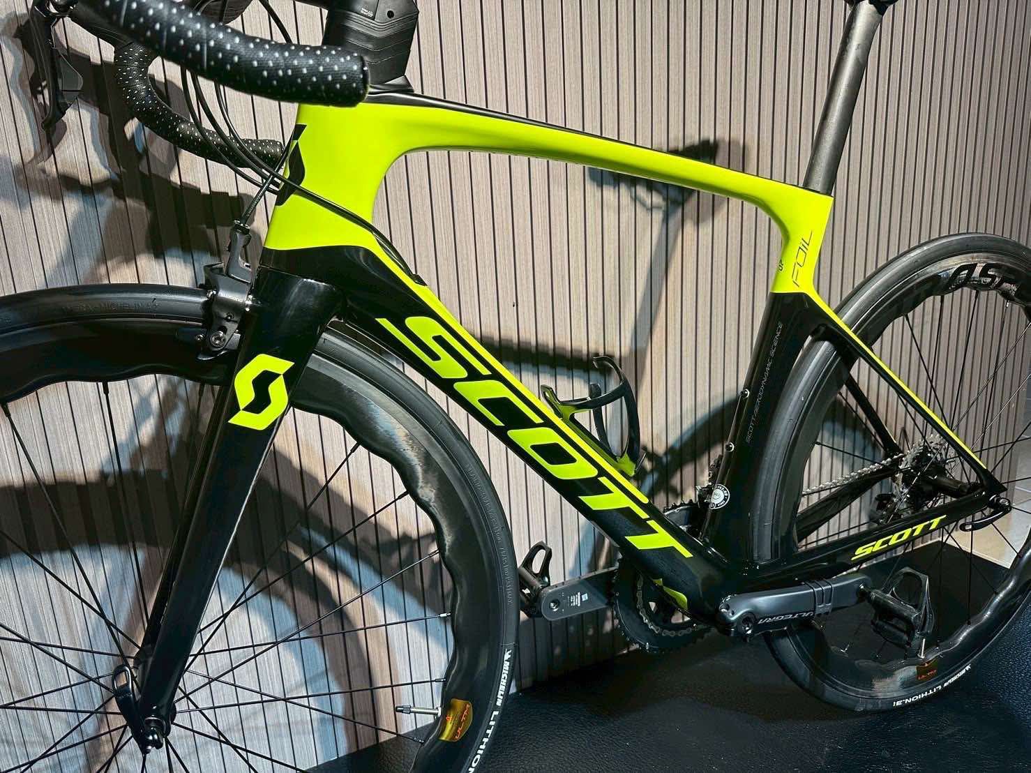 SCOTT FOIL RC ROAD BIKE SIZE-MEDIUM