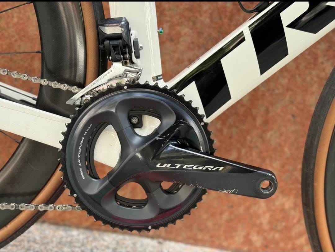 TREK MADONE SL6-ROAD BIKE SIZE-52CM