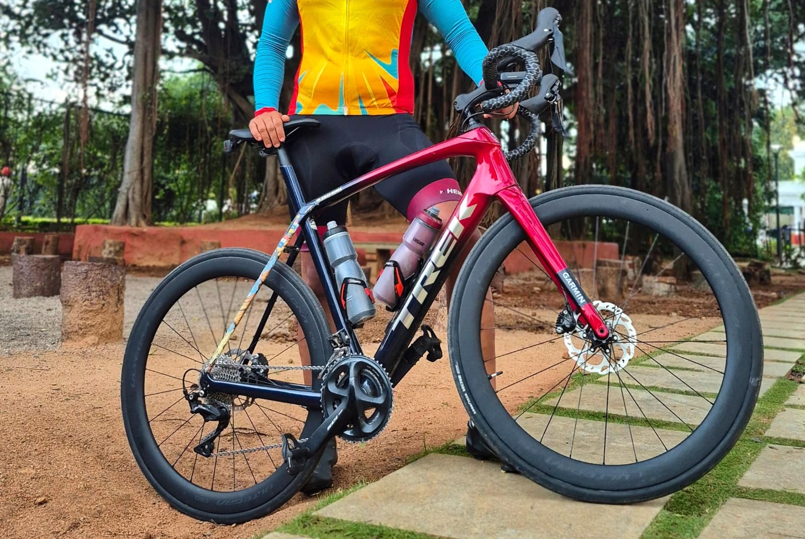 TREK Domane SL 5 Road Bike Size-56cm (Large) 2022