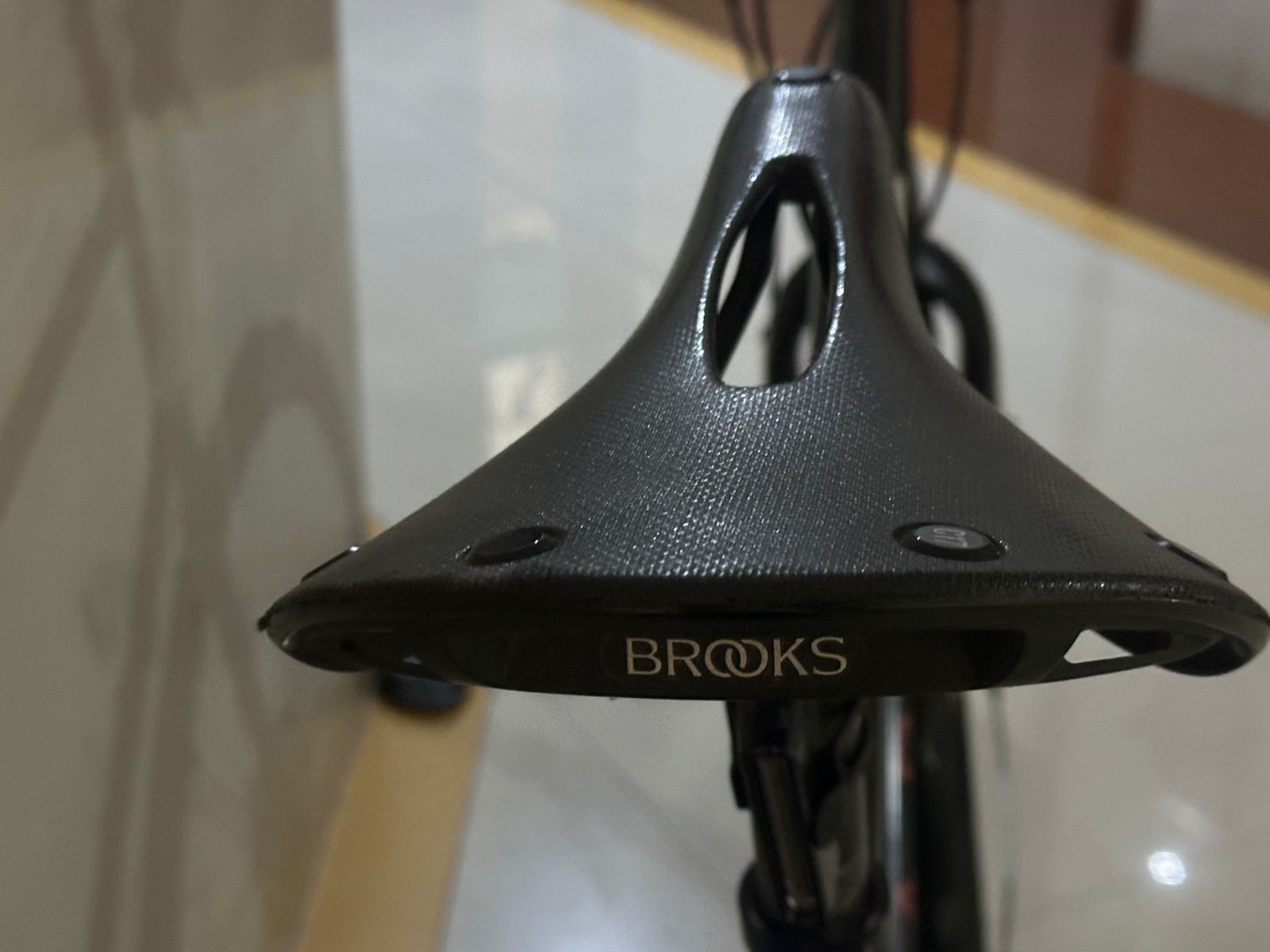 MARIN FOUR CORNERS HYBRID BIKE SIZE-LARGE 2021