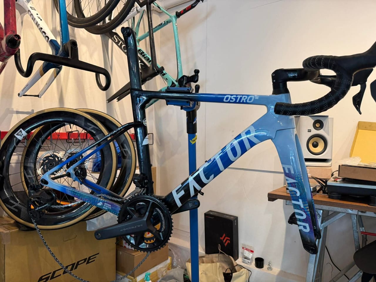 FACTOR OSTRO VAM SIZE:52 cms