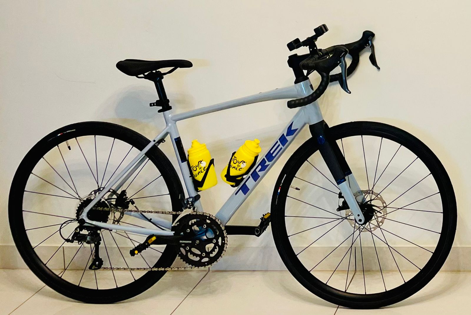 Trek Domane AL 2 Road Bike -54 cms -2023