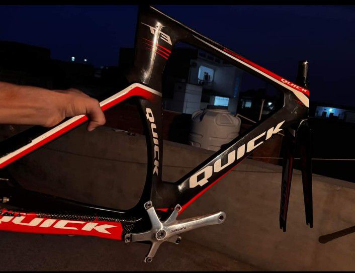 QUICK T3 CARBON TRACK BIKE SIZE-MEDIUM