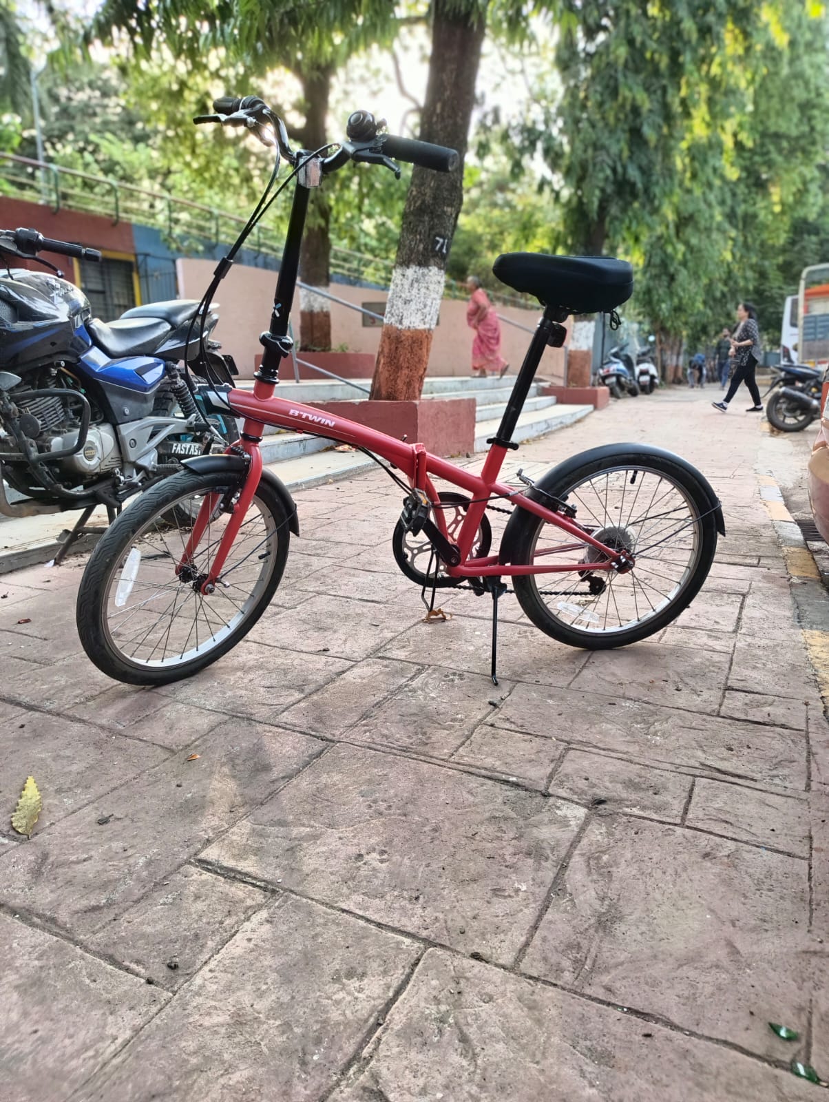 Btwin Tilt-5 Folding Bike, Adult