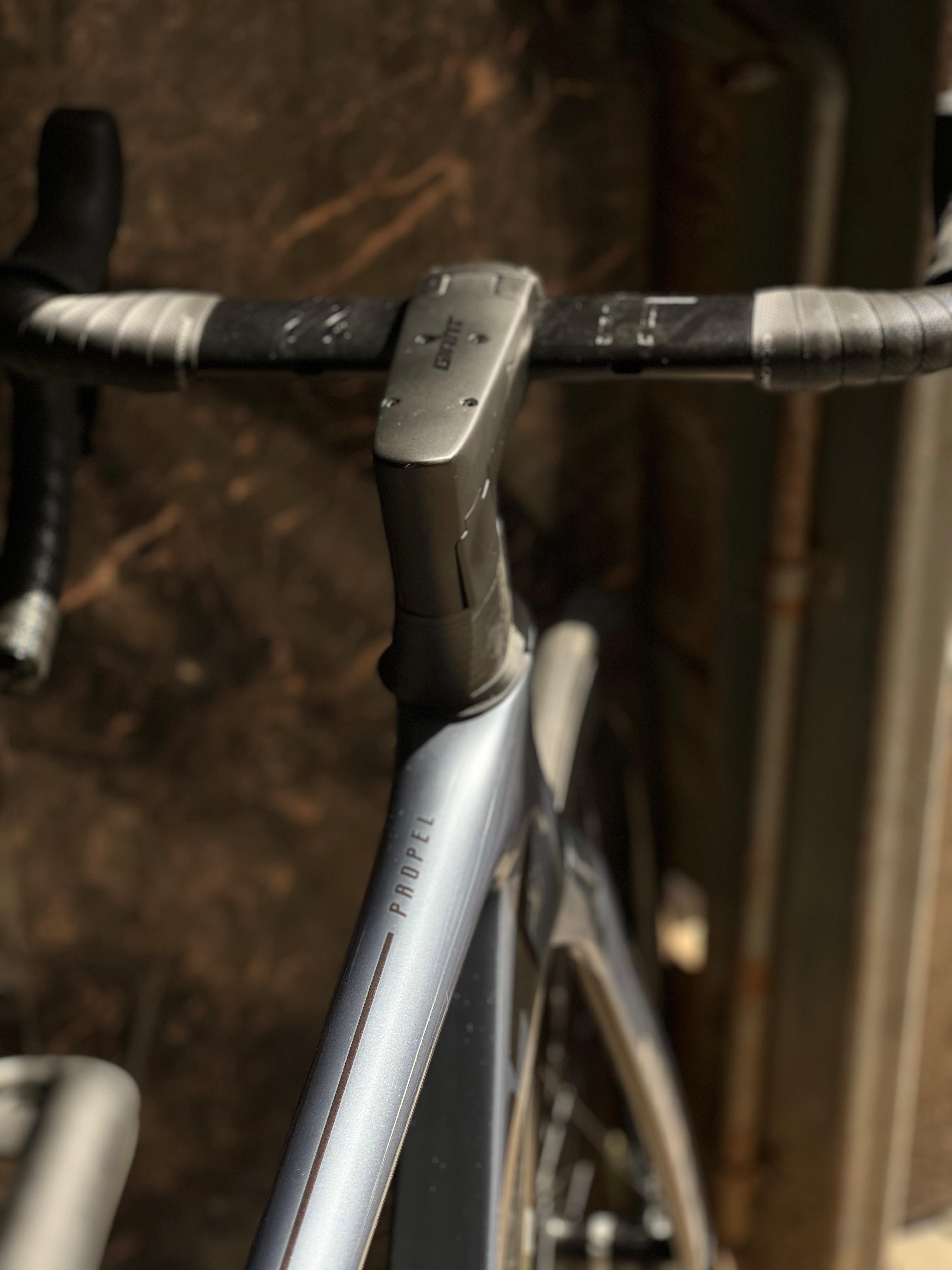 GIANT PROPEL ADVANCE PRO- Road Bike -Small