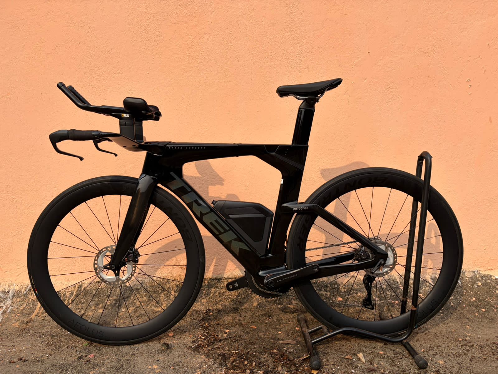 TREK SPEED CONCEPT SLR 7 TT BIKE SIZE-MEDIUM 2023
