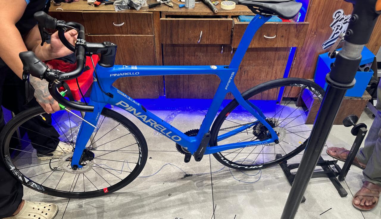 Pinarello Paris Road Bike -M-2023