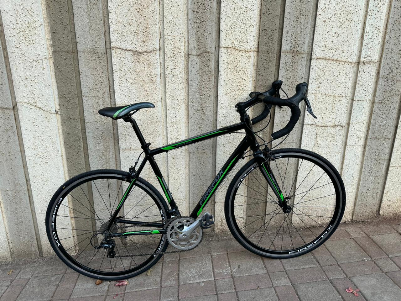 Firefox Mistral ROAD BIKE SIZE-LARGE (56CM) 2014