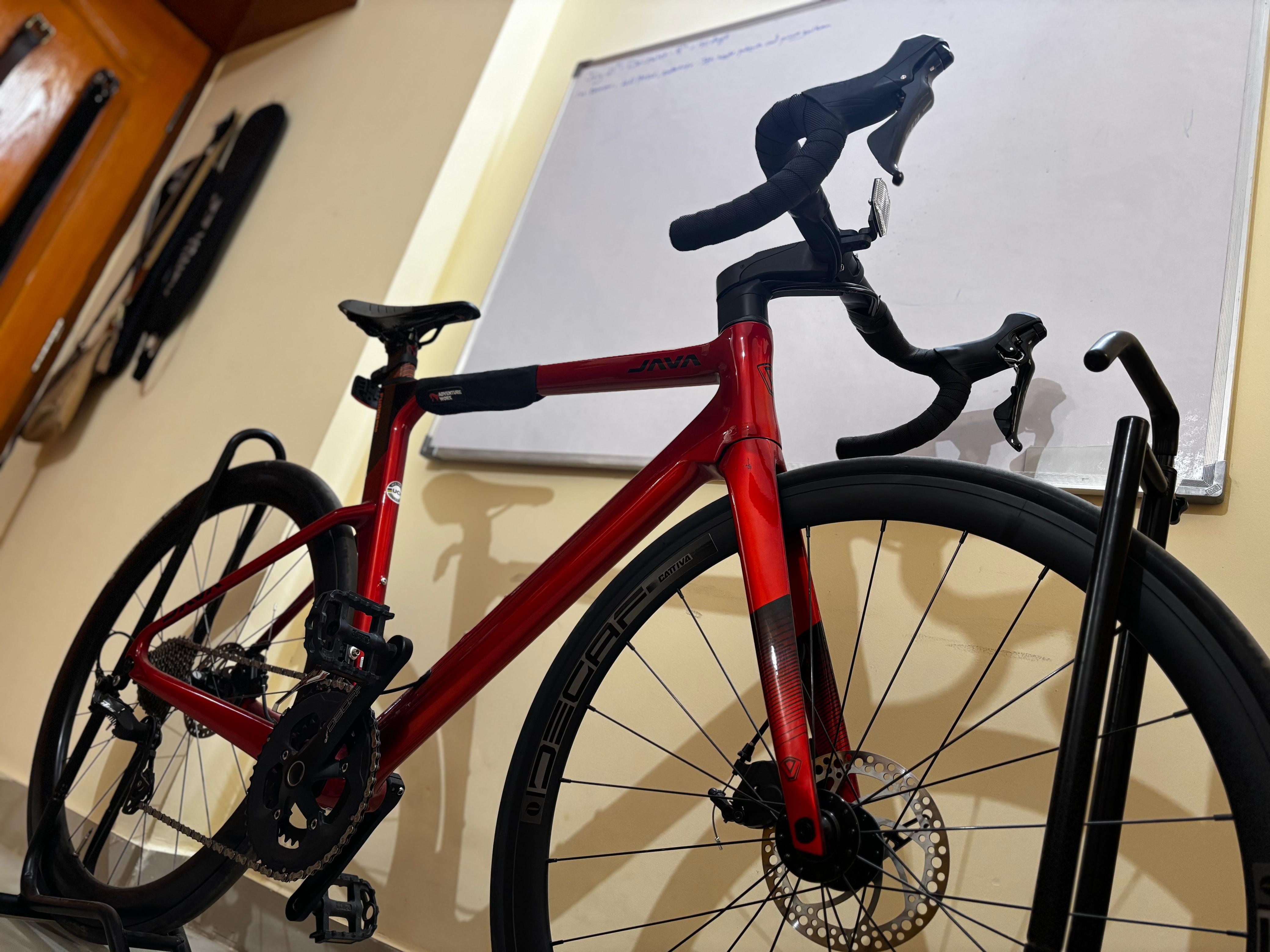 JAVA Fuoco Road Bike 105- 54 cms -2025