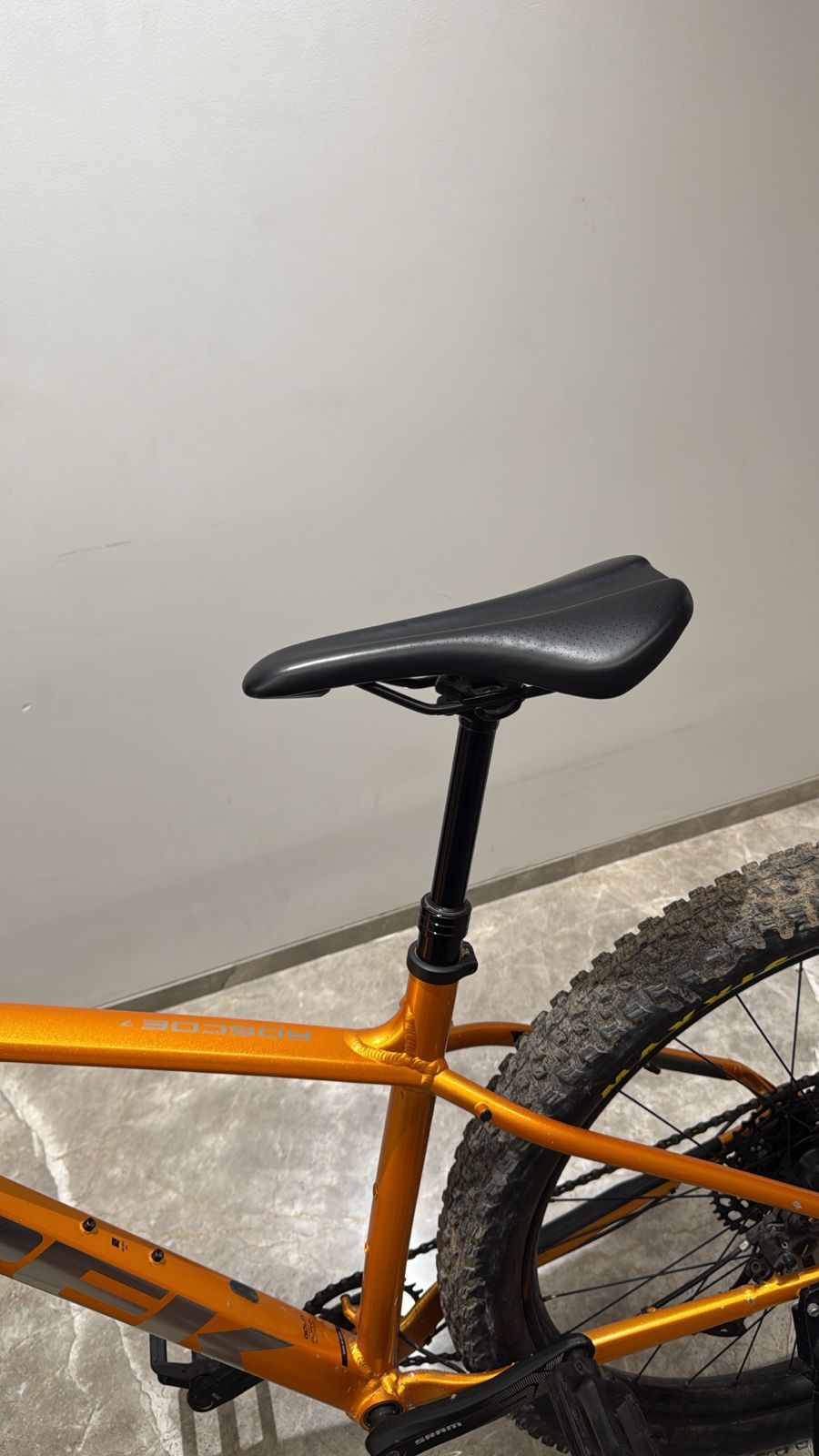 Trek Roscoe 7-MTB-Large-2022