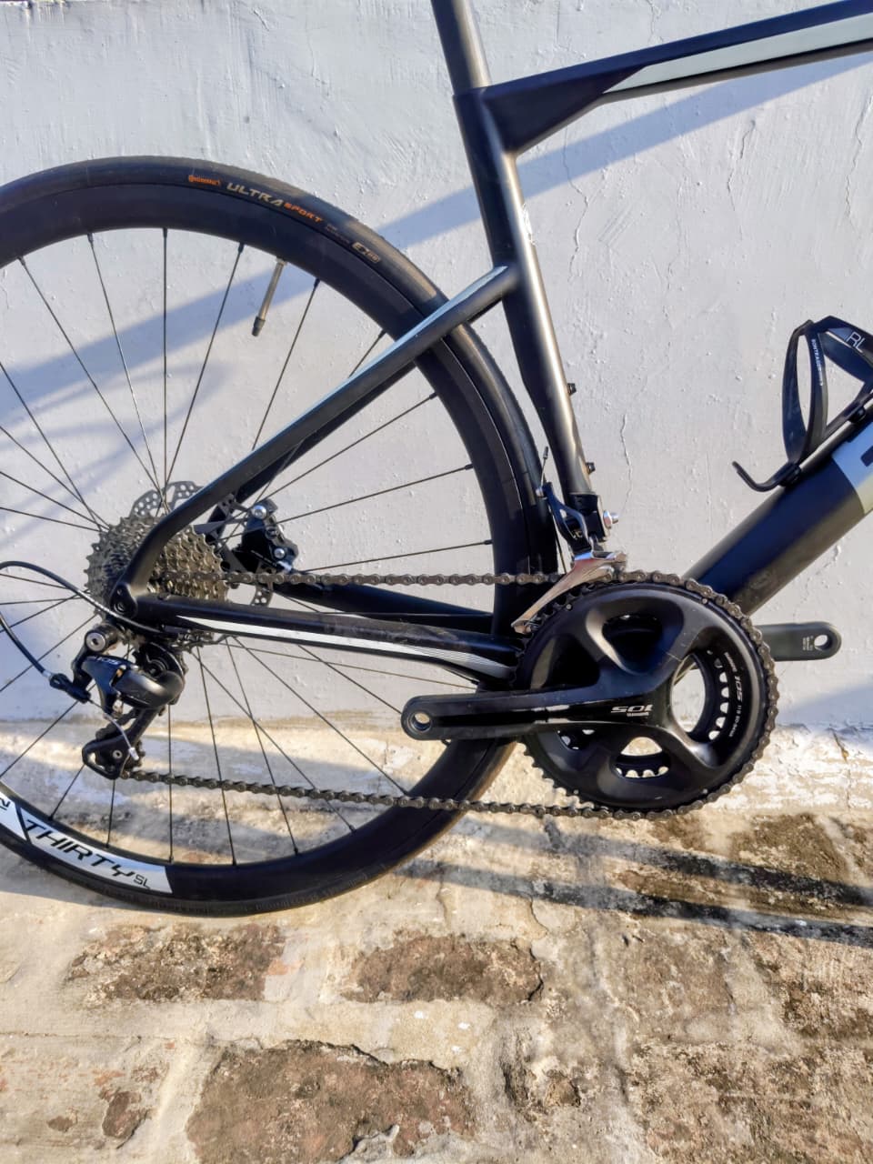 BMC ROAD MACHINE 02-Road Bike-51 cms -105