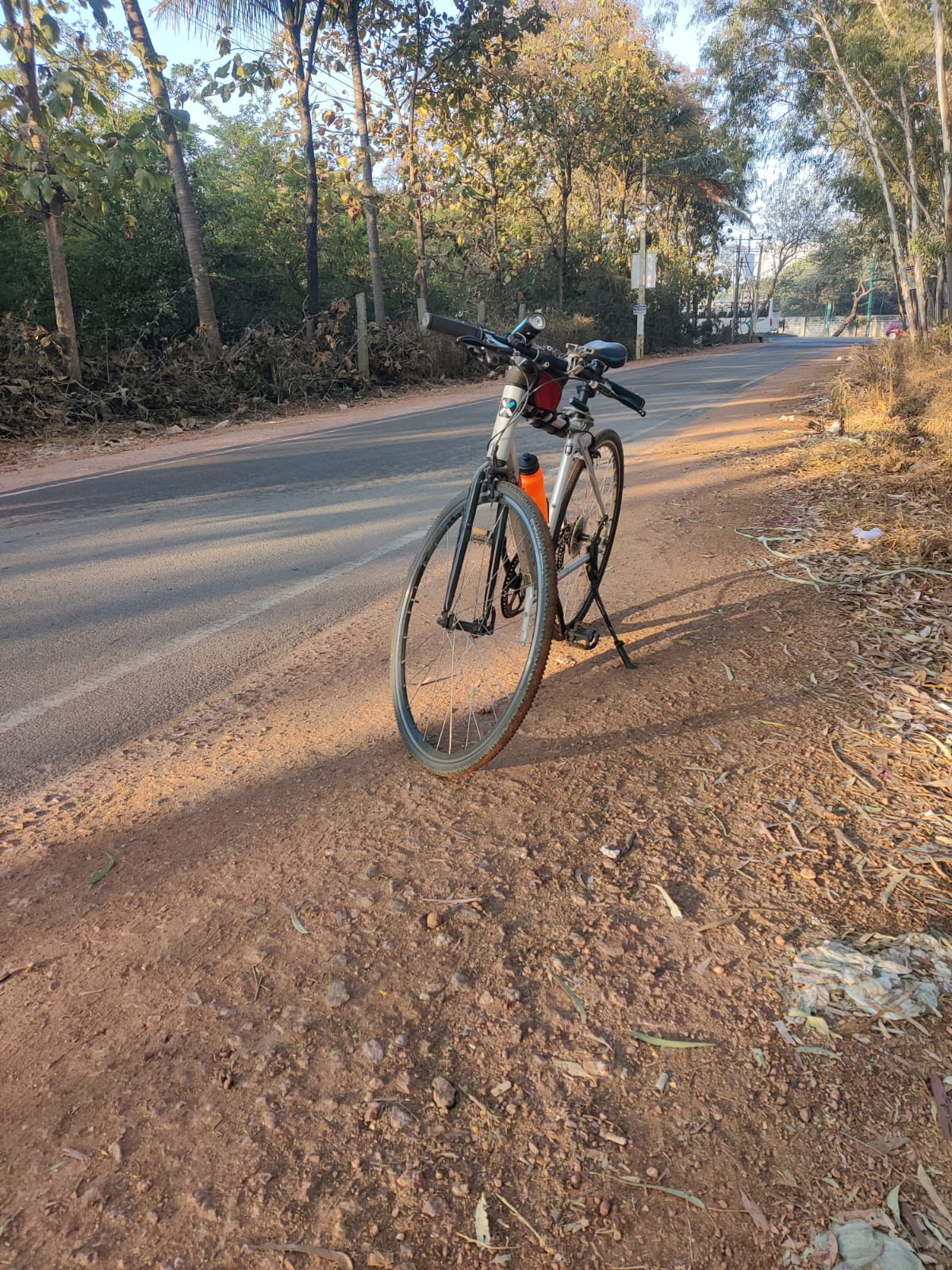 Btwin Triban 100 Flat Bar-Size-Medium 2019