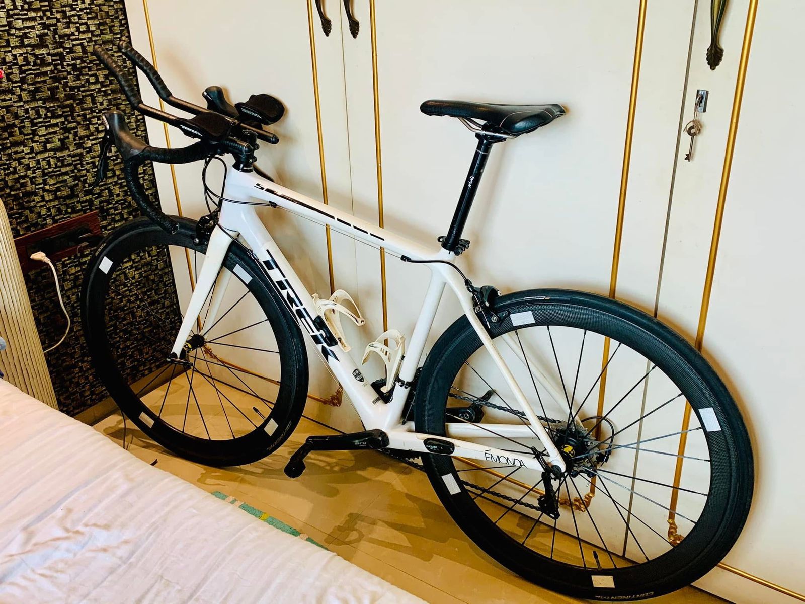 TREK EMONDA S 5 2019-105-Small-Road Bike